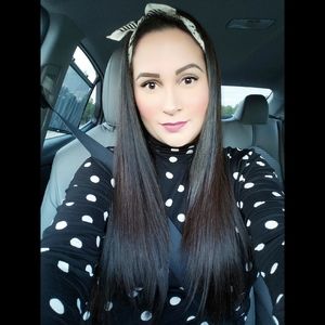 Meet your Posher, Elianny